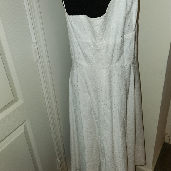 NWT!! MICHAEL BY MICHAEL KORS EYELET DRESS !!! - Picture 7 of 7